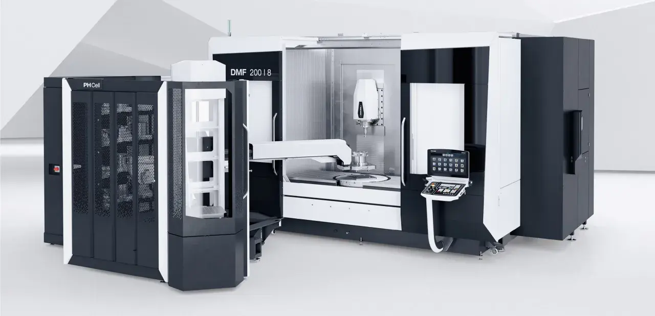 Macchina utensile DMG MORI 5 assi con sistema di carico automatico PH Cell.