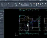Un render con AutoCAD mostra la planimetria di una casa, con dettagli di stanze, mobili e scale.