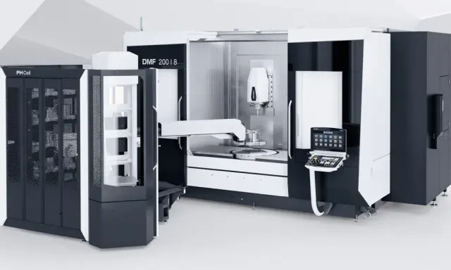 Macchina utensile DMG MORI 5 assi con sistema di carico automatico PH Cell.